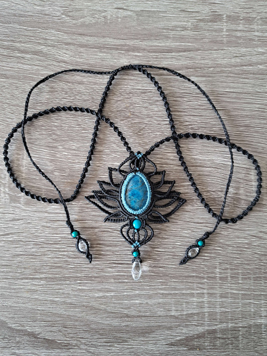 Collier Fleur de Lotus Chrysocolle