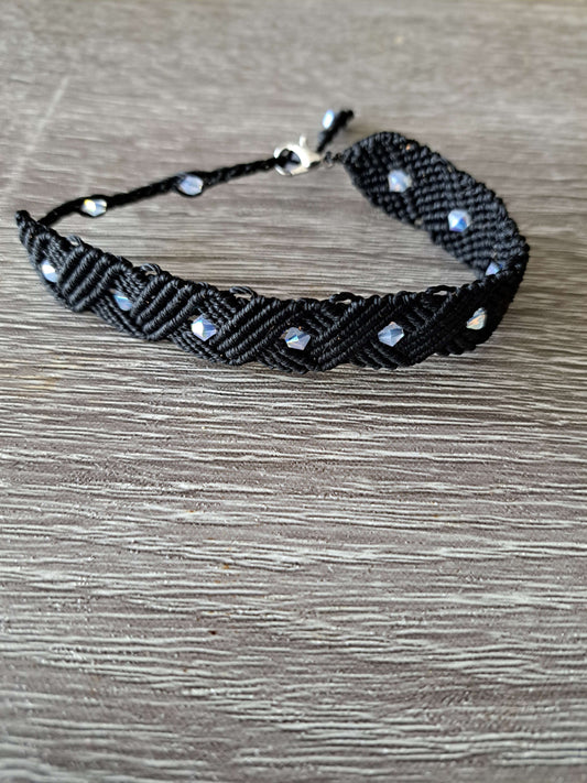 Bracelet structuré avec cristaux